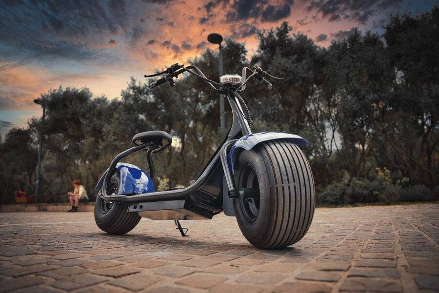 Athens: City Highlights Guided E-Scooter Tour - The ride climbs toward views: National Observatory, Pnyx, Philopappos