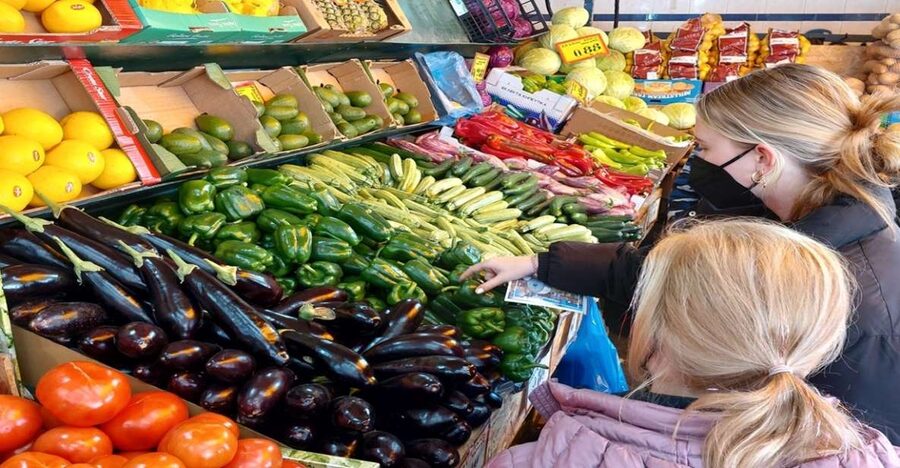 Athens: Cooking Class, Market Visit & Lunch at Local Tavern - Central Market to Taverna, the 4 hour rhythm that makes it work
