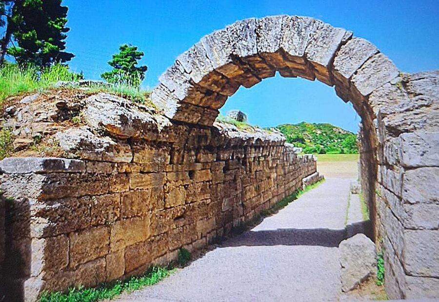 Athens: Corinth Canal and Ancient Olympia Private Trip - Break Time for Coffee, Small Bites, and a Real Rhythm