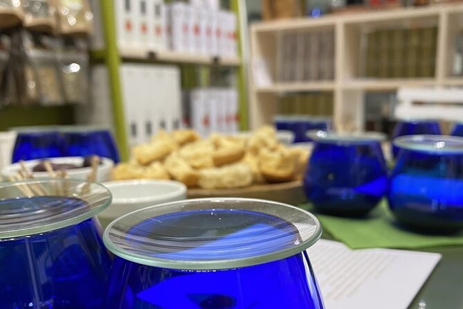 Athens: Cretan Olive Oil Tasting Experience - How to use what you learn when you shop (or pack bottles home)