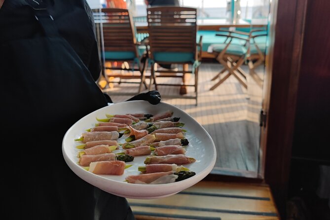 Athens cruise: Agistri, Moni/Metopi, Aegina with lunch & drinks - Agistri (Angistri) for 1 Hour: Bikes, Sun, and Quick Photo Stops