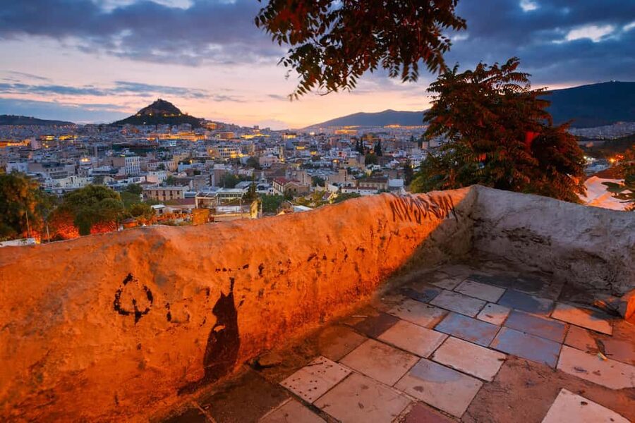 Athens: Dark Myths and Legends Interactive Tour - Thissio After Dark: Theseus, Phaedra, and the Tour’s Emotional Setup