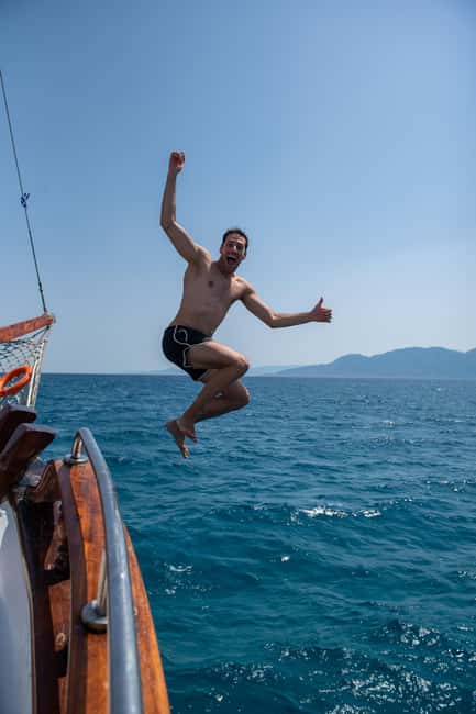 Athens Day Cruise: Agistri, Moni & Aegina + Lunch & Drinks - Value and what you actually get for $159