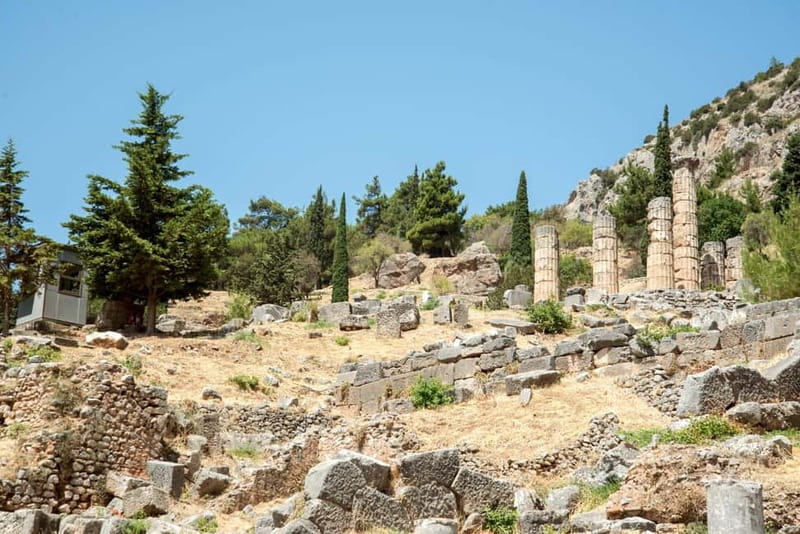 Athens: Delphi and Arachova Day Trip with Guide - Athens to Delphi in one long day, and why it works