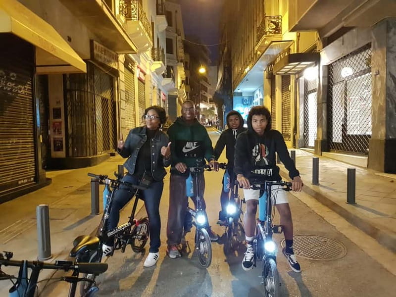 Athens: Discover the City Electric Bike Night Tour - Meeting points and how the ride works in a city with few bike lanes