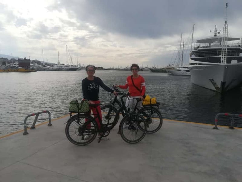 Athens: Electric Bike Seaside Tour with Guide - Marina Flisvos yachts, Mikrolimano views, and the seaside pause