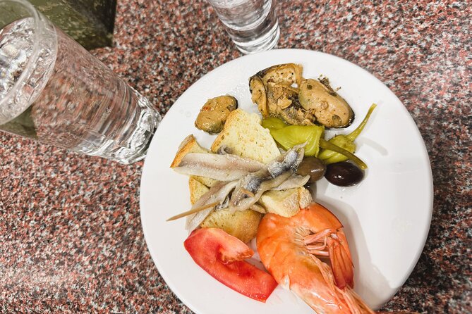 Athens Food Tasting Tour in Hidden Gems for Small Groups - Stop 2: Mitropoleos 53 souvlaki, chicken or pork, with Greek beer