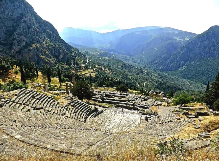 Athens: Full Day Trip Delphi and Arachova - Delphi Archaeological Museum, using one hour wisely