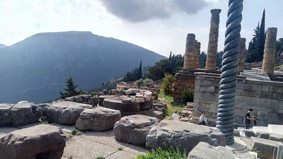 Athens: Full Day Trip Delphi and Arachova - Price and logistics, is $170 good value here?