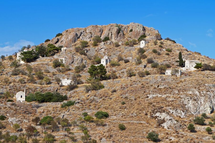 Athens: Guided Day Trip to Aegina Island with Swimming - Beach swimming in the Saronic Gulf: when to bring your towel