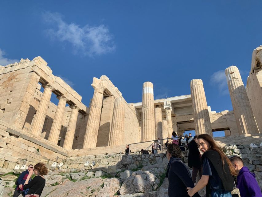 Athens: Guided Tour of Acropolis & Parthenon with Tickets - Propylaea and the sense of arrival