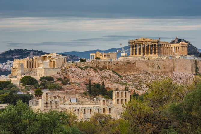 Athens:Half day tour to Acropolis and the must-see historical sites and downtown - Plaka and Monastiraki: classic Athens streets for your last hour