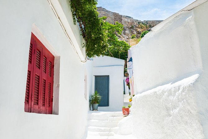 Athens Heart Private Walking Tour - Anafiotika: the small, charming neighborhood moment by the Acropolis