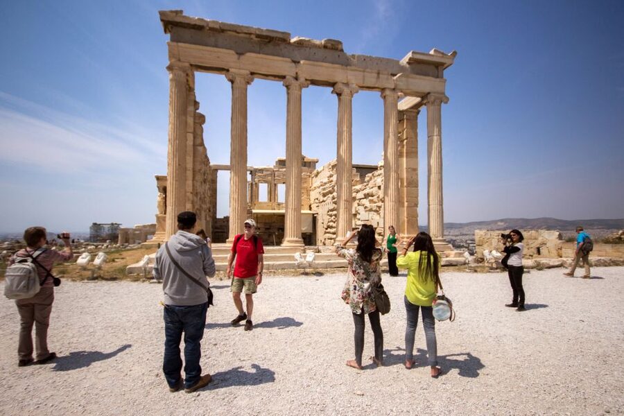 Athens: Highlights and Acropolis Guided Tour - Acropolis entry and security: the one logistics piece you should respect