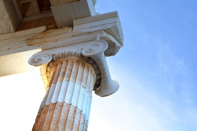Athens Highlights Walking Tour - Stop 5: Tempio di Zeus Olimpio and Hadrian’s Arch