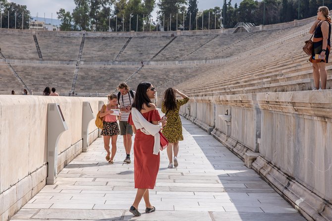 Athens Highlights Walking Tour - Stop 1: Hellenic Parliament and the Monument to the Unknown Soldier