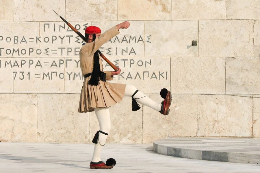 Athens Instagram Tour: The Most Scenic Spots - Hellenic Parliament and Evzones in Kilts: Iconic Photos Without the Entry Line
