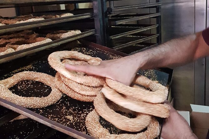 Athens Kids and Families Food Tasting Tour - Stop 3: Plaka, Tiny Neighborhood Streets and Easygoing City Moments