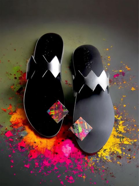 Athens: Make your own Leather Sandals Workshop - Choosing Design and Colors, and Why Fit Is Part of the Craft