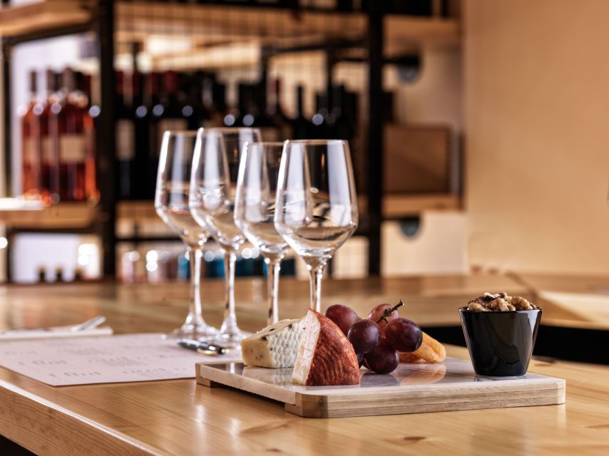 Athens: Mediterranean Gin Tasting Experience - Why this Athens gin tasting fits real travel time