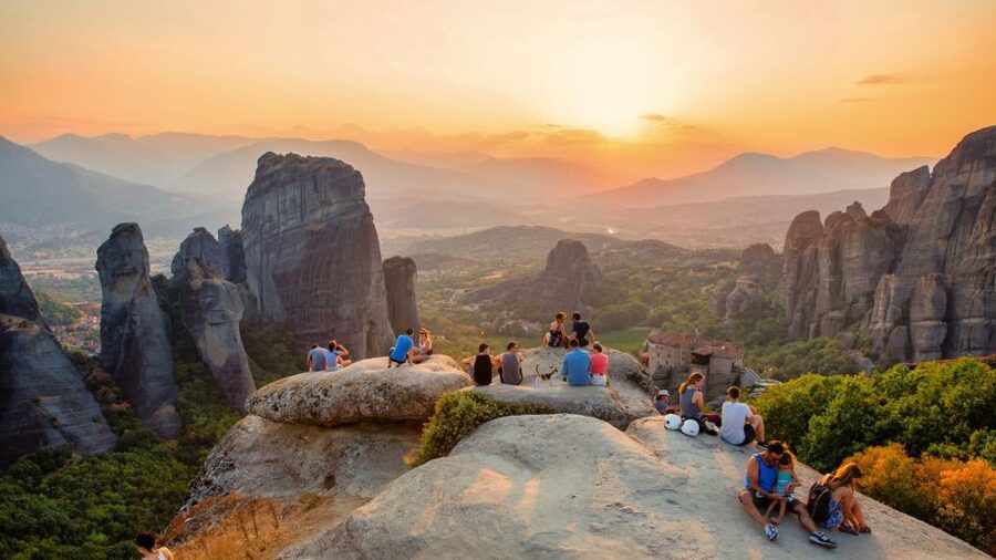 Athens: Meteora 2-Day Trip with Hotel, Sunset & Morning tour - Tips that make Meteora easier, and your photos better