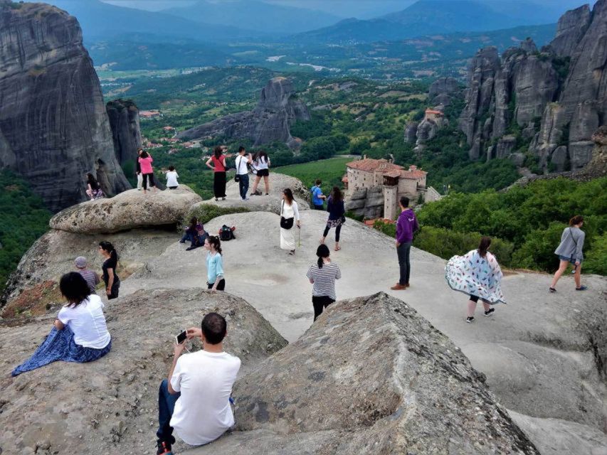Athens: Meteora Monasteries Day Trip with Caves and Lunch - The big stop: Great Meteor Monastery and what to expect inside
