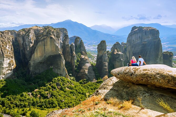 Athens: Meteora Monasteries Tour with Local Guide and Greek Lunch - Meteora in One Day: What This Tour Really Delivers