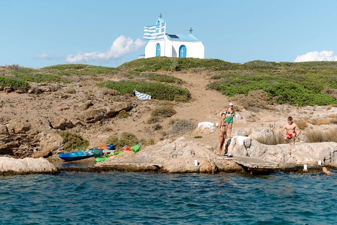 Athens mini cruise: "East Attica Hidden Gems" - Porto Rafti and the Seated Tailor statue: your first big scene