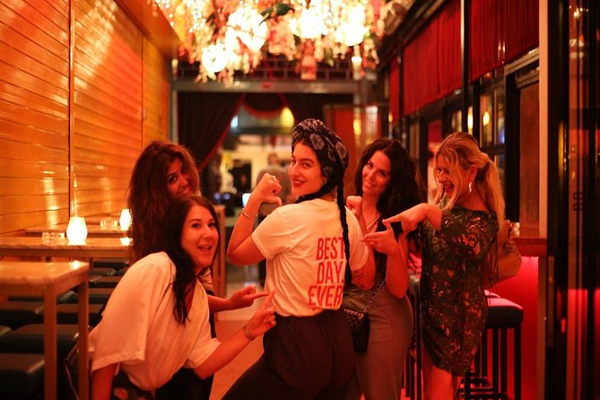 Athens Moonlight Waling Tour with Drinks and Meze Dishes - Psirri After Dark: Secret Gardens, Rooftop Views, and Meze That Actually Satisfies