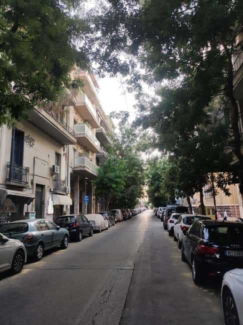 Athens: Mysteries, Crime, & Conspiracy Theories Walking Tour - The guide experience: why Serafeim’s style makes the tour feel worth it