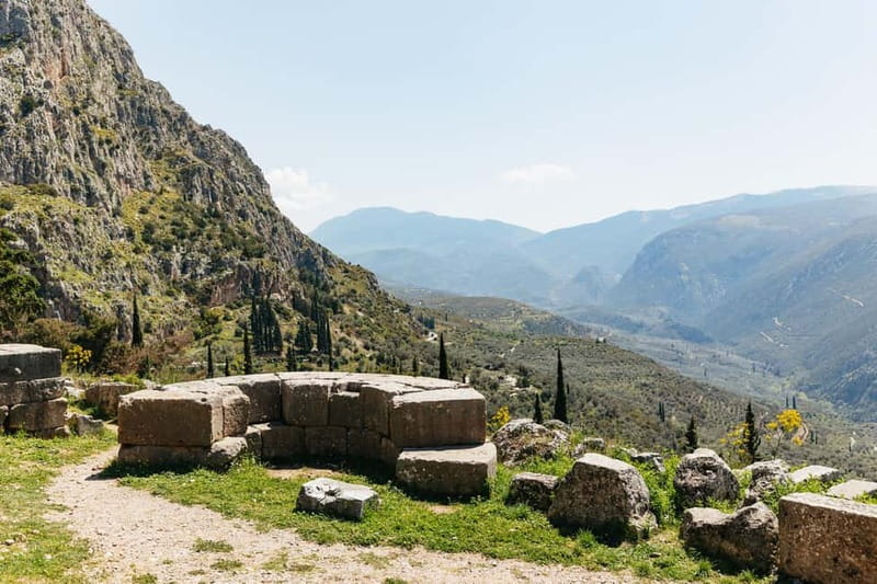 Athens: Mythology of Delphi, Museum and Arachova Guided Tour - Green tour angle: what carbon-neutral actually means here