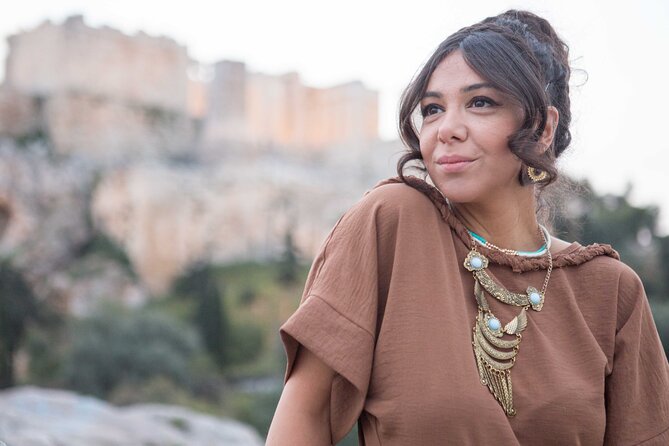 Athens Old City Private Photoshoot Tour / 2 hrs - Stop 1: A 2-hour old-city photo route with pose direction and local insight