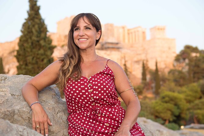 Athens Old City Private Photoshoot Tour/ 3hours - A 3-hour Athens Old City photoshoot that feels like a stroll with direction