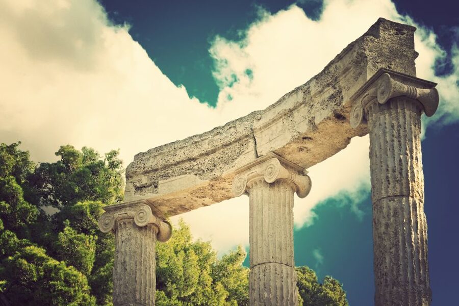Athens:Olympia,Corinth Canal & Peristeria gorge private tour - The long day reality: what 12 hours feels like