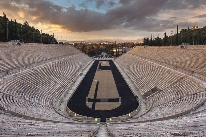 Athens Panoramic Tour - The private vehicle approach in Athens traffic
