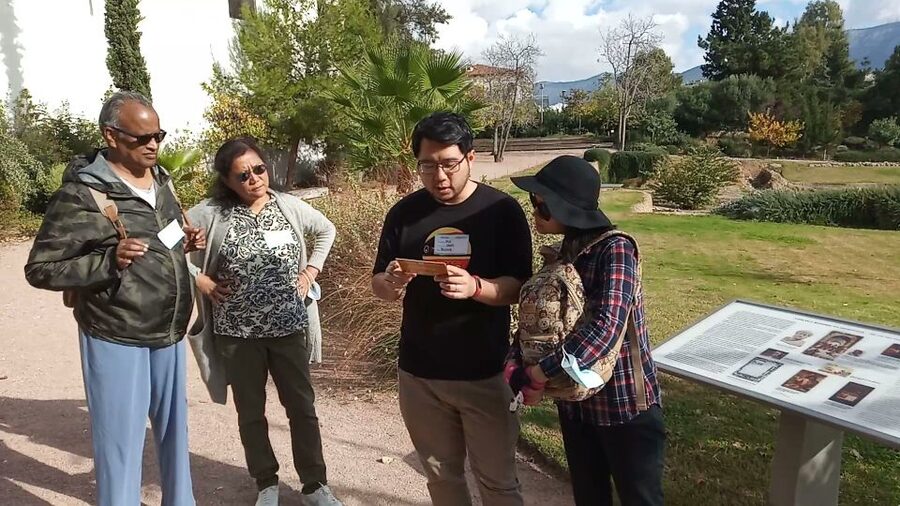 Athens: Philosophy Experiential Workshop at Aristotle Lyceum - Socrates’ Midwife Art: Building Critical Thought, Not Cynicism