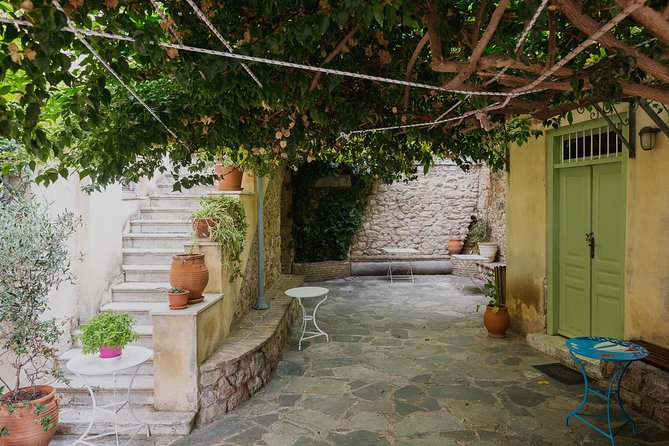Athens Photography Tour - Plaka: old-city streets where photos get more personal