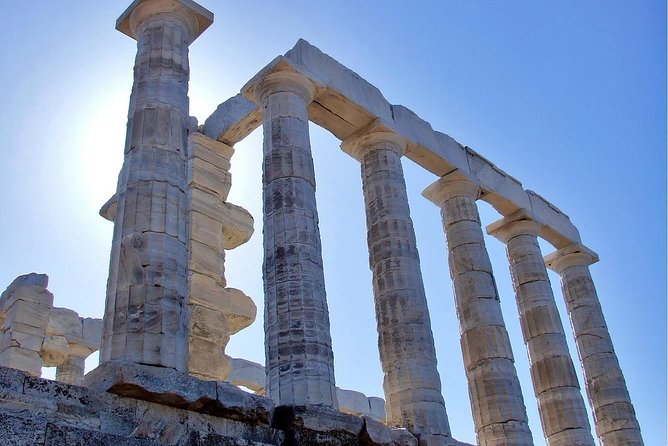 Athens Private Day Tour Best place to visit - Syntagma Square, the Greek Parliament, and the Tomb of the Unknown Soldier