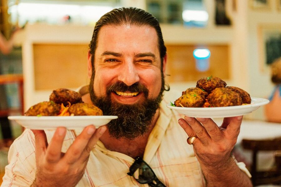 Athens: Private Evening Tour w/ Drinks & Bites in Koukaki - Key things to know before you go