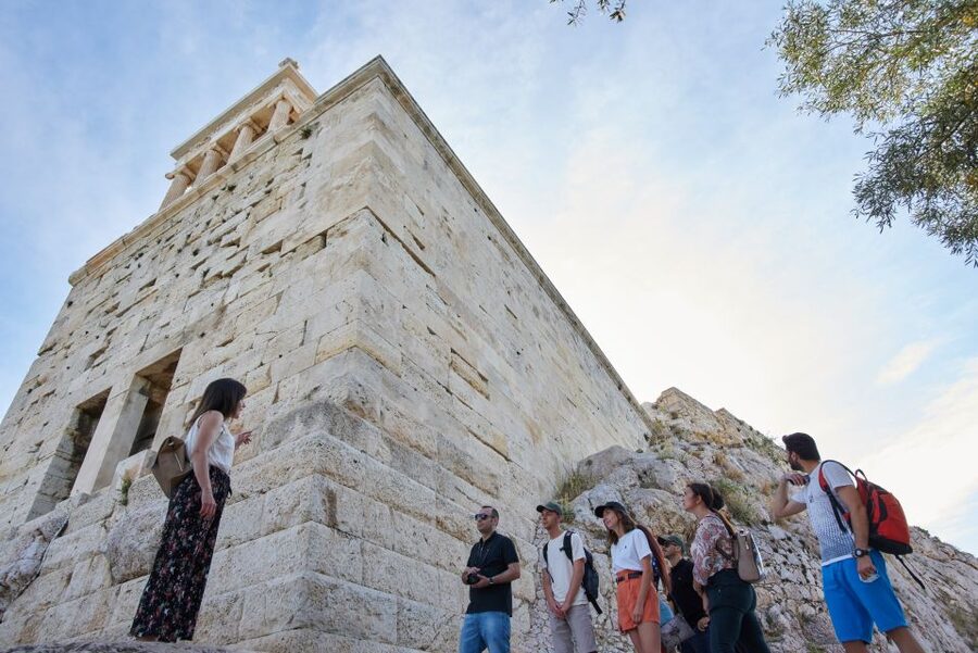 Athens: Private Half-Day Highlights Tour - Panepistimiou Street and the Athenian Trilogy: neoclassical meets education