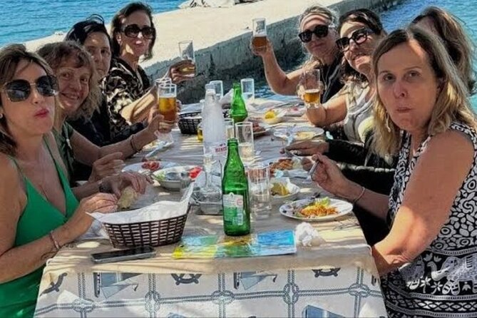 Athens Private Tour and Traditional Greek food - Why This Athens Private Tour Works for First Timers