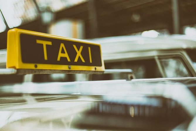 Athens Private Transfer Service: Athens Hotel to Piraeus Port - Ride comfort: what the AC vehicle and luggage rules mean for you