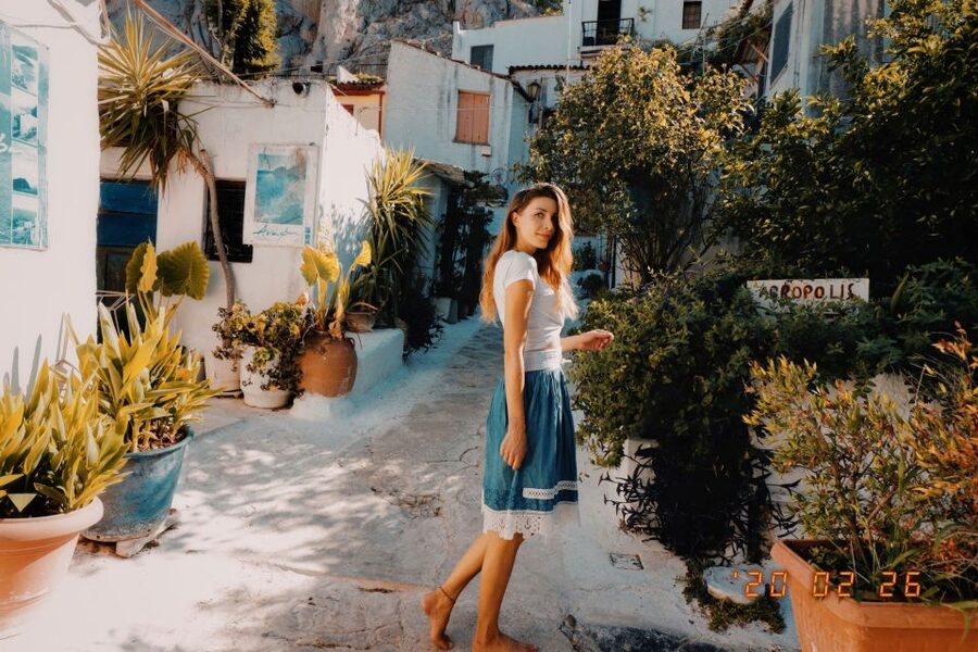 Athens: Professional photoshoot at Anafiotika Village - Anafiotika Village, Athens: where the photos look naturally good