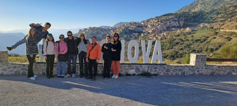Athens: Small-Group Day Trip Tour to Delphi - What the Day Feels Like on Your Feet