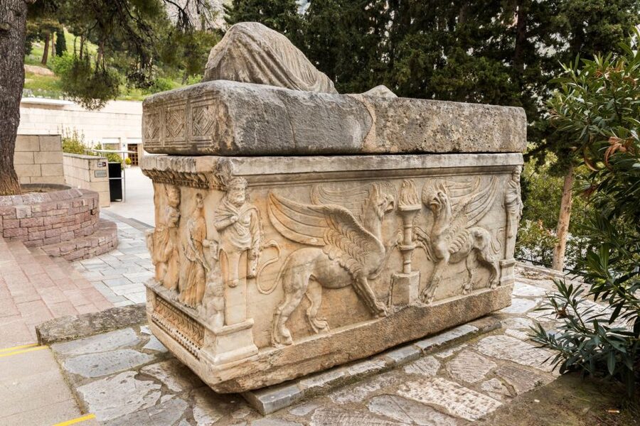 Athens: Small-Group Day Trip Tour to Delphi - Delphi Archaeological Site: Getting the Oracle Story Right