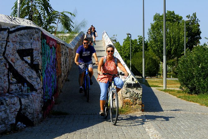 Athens Small Group E-Bike Tour - The guide factor: the real reason people rate this so highly