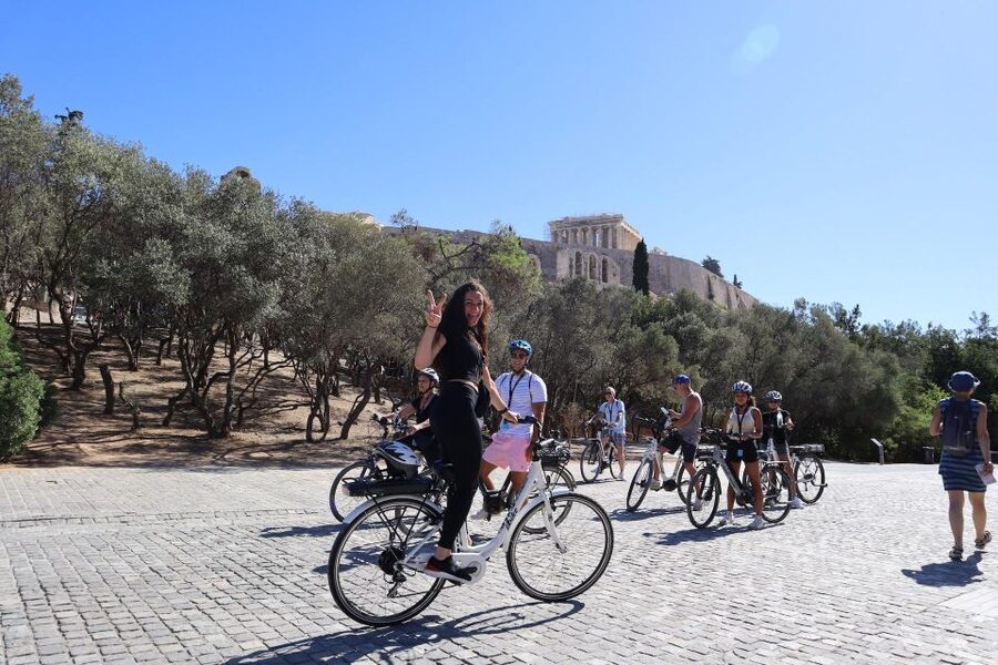 Athens: Small Group E-Bike Tour of Historic Highlights - Zappeion and Roman Baths, Closing the Loop with Another Era