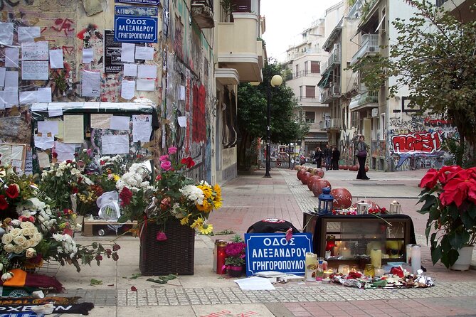 Athens Social and Political Walk - From Maximos Mansion to the Presidential Palace: Power in Plain Sight