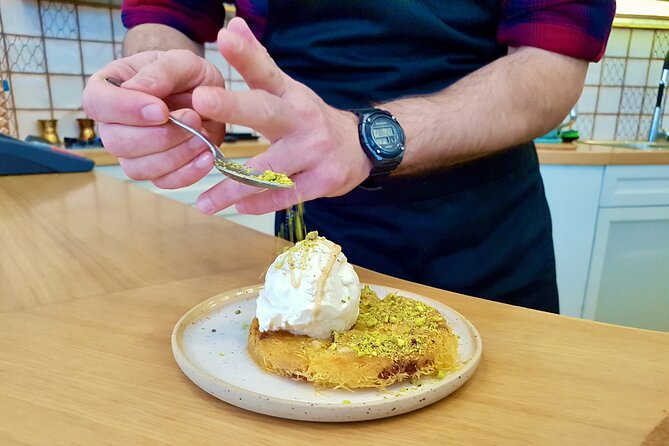 Athens Street Food Walk - Psirri: loukoumades, honey syrup, and the dessert you share