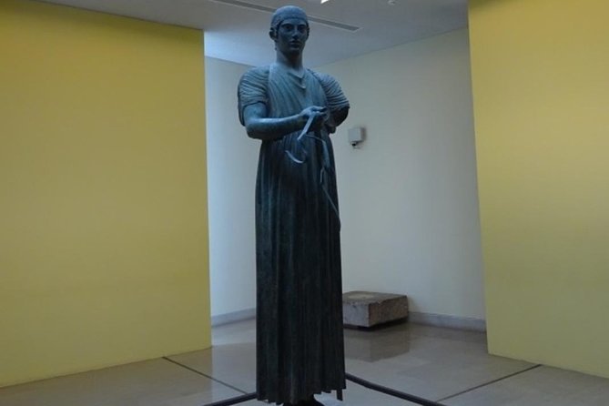Athens Super Saver: City Sightseeing Tour and Half-Day Cape Sounion Trip plus Delphi Day Trip - Coach comfort, timing pressure, and how to have a smoother day